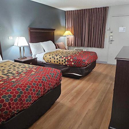 Econo Lodge Biltmore Asheville Bagian luar foto